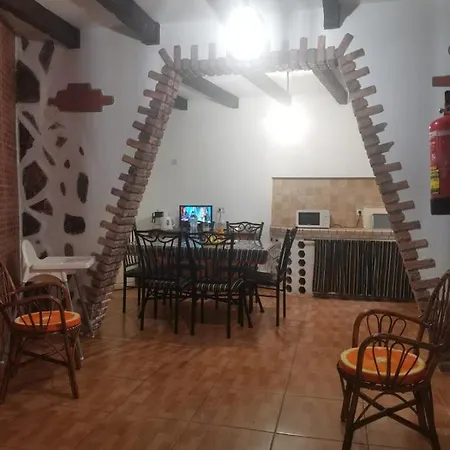 Casita Rural Con Jacuzzi Climatizado. Ferienhaus