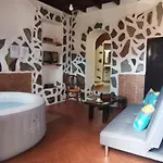 Casita Rural Con Jacuzzi Climatizado. לוס ריאלחוס