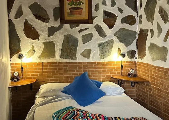 Casita Rural Con Jacuzzi Climatizado. *